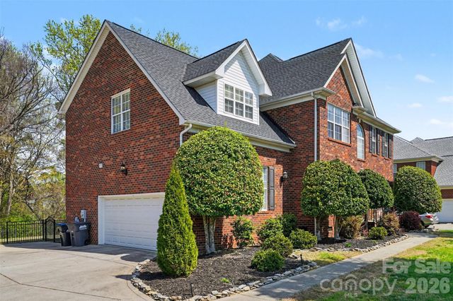 6104 Pumpernickel Lane, Wesley Chapel, NC 28110