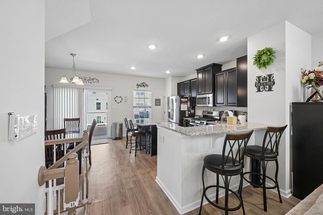 179 VILLAGE GREEN LN, Sicklerville, NJ 08081