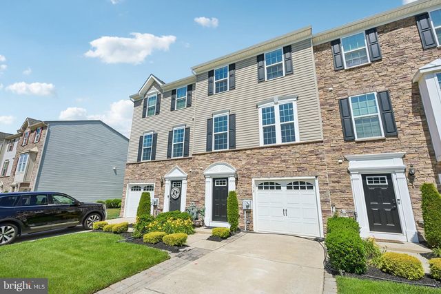 179 VILLAGE GREEN LN, Sicklerville, NJ 08081
