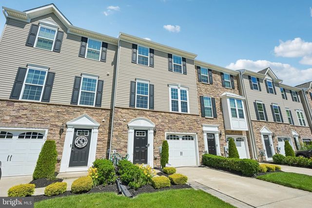 179 VILLAGE GREEN LN, Sicklerville, NJ 08081