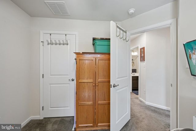 179 VILLAGE GREEN LN, Sicklerville, NJ 08081