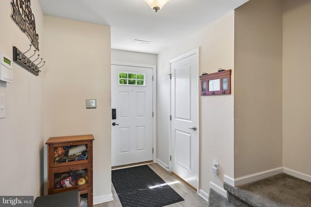 179 VILLAGE GREEN LN, Sicklerville, NJ 08081