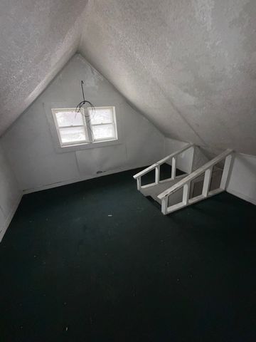 439 5 Avenue, Moline, IL 61265