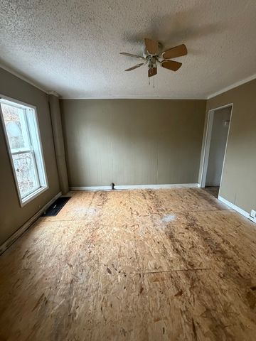 439 5 Avenue, Moline, IL 61265