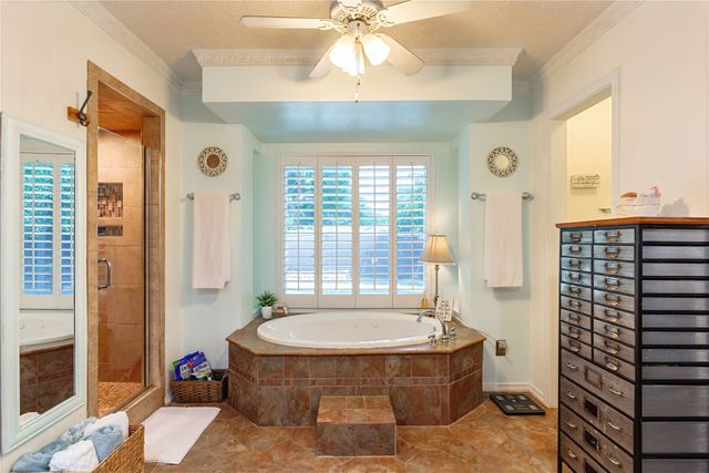 1307 S Westador Drive, Arlington, TX 76015