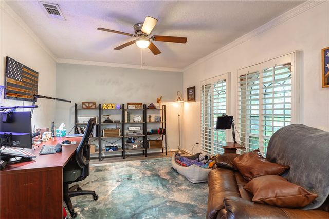 1307 S Westador Drive, Arlington, TX 76015
