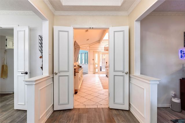 1307 S Westador Drive, Arlington, TX 76015