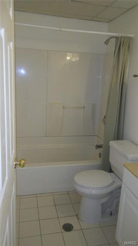 4496 Maryland Avenue B, St Louis, MO 63108