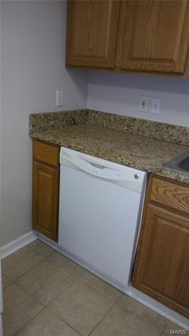 4496 Maryland Avenue B, St Louis, MO 63108