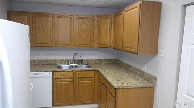 4496 Maryland Avenue B, St Louis, MO 63108