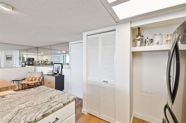 500 TREASURE ISLAND CAUSEWAY 607, St Petersburg, FL 33706