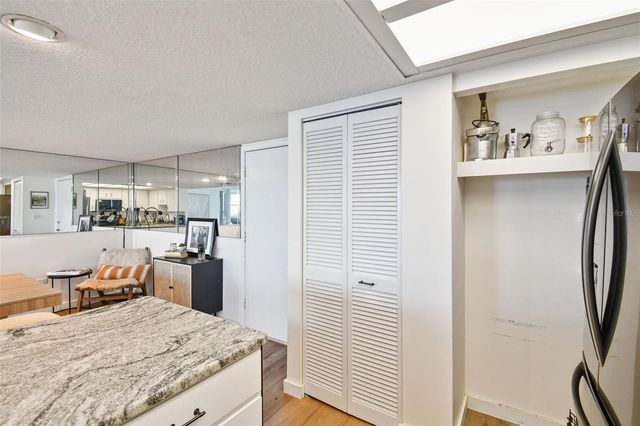 500 TREASURE ISLAND CAUSEWAY 607, St Petersburg, FL 33706