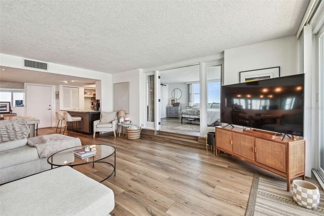 500 TREASURE ISLAND CAUSEWAY 607, St Petersburg, FL 33706