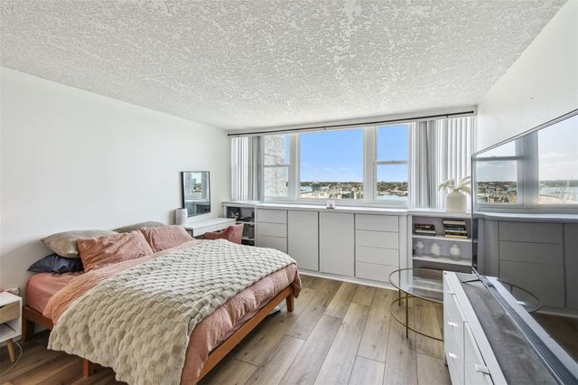500 TREASURE ISLAND CAUSEWAY 607, St Petersburg, FL 33706