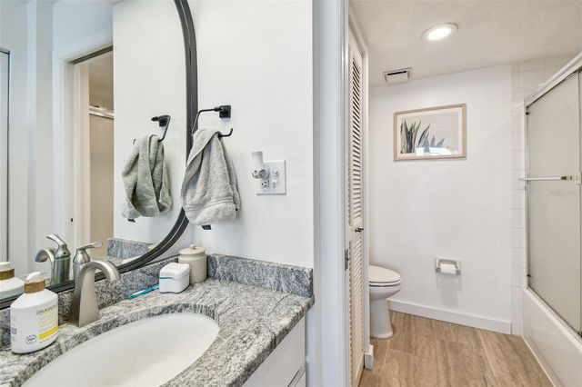 500 TREASURE ISLAND CAUSEWAY 607, St Petersburg, FL 33706