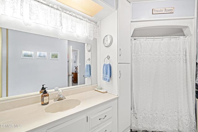 195 Tierra Rejada Road 55, Simi Valley, CA 93065