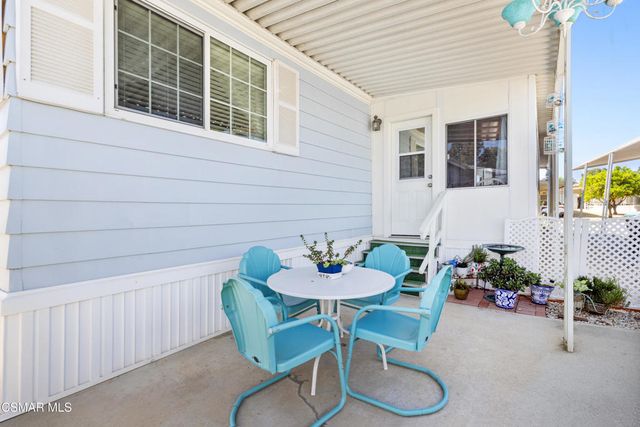 195 Tierra Rejada Road 55, Simi Valley, CA 93065