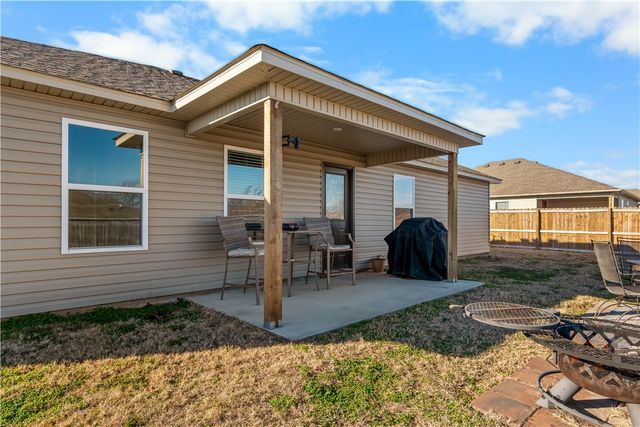 2812 Murphy Street, Pea Ridge, AR 72751