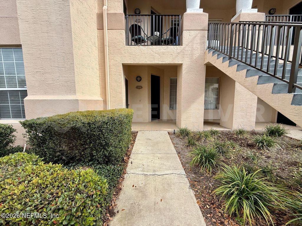 204 AUGUSTA Circle, St. Augustine, FL 32086