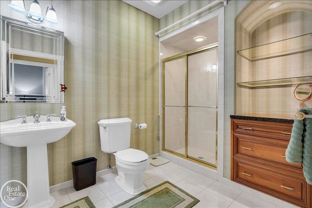 7827 S River Road, Cottrellville, MI 48039