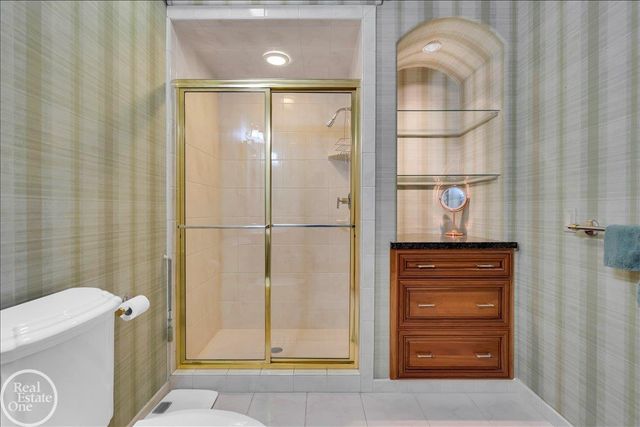 7827 S River Road, Cottrellville, MI 48039