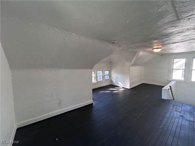 12209 Ingomar Avenue, Cleveland, OH 44108