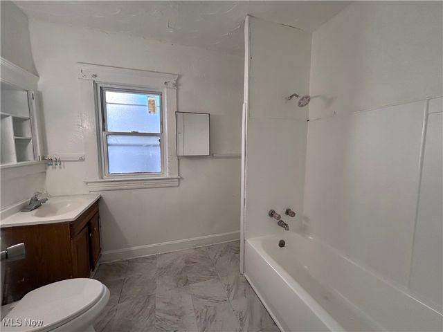 12209 Ingomar Avenue, Cleveland, OH 44108