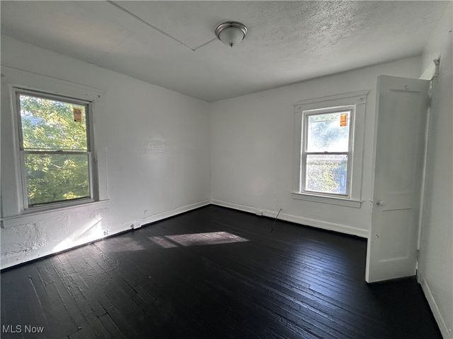 12209 Ingomar Avenue, Cleveland, OH 44108