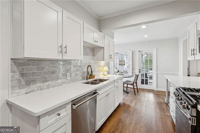 1819 Greystone Road NW, Atlanta, GA 30318