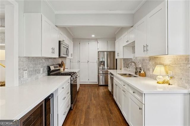 1819 Greystone Road NW, Atlanta, GA 30318