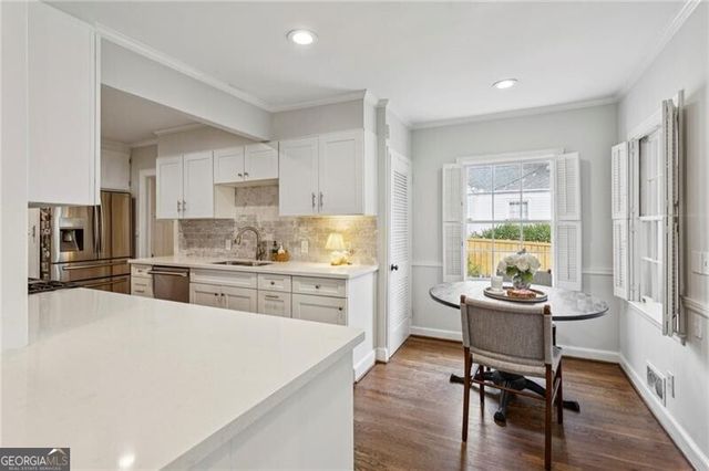 1819 Greystone Road NW, Atlanta, GA 30318