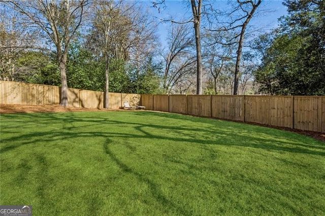 1819 Greystone Road NW, Atlanta, GA 30318