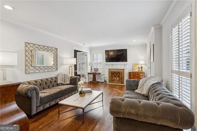 1819 Greystone Road NW, Atlanta, GA 30318