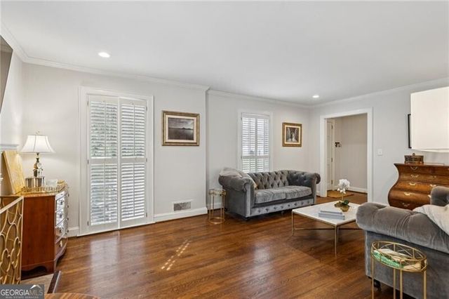 1819 Greystone Road NW, Atlanta, GA 30318