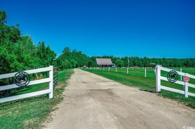 181 Halfway Rd., Nichols, SC 29581