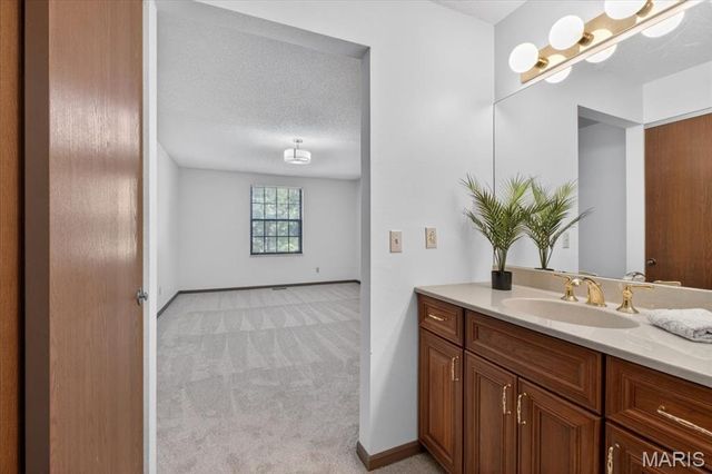 2315 Seven Pines Drive 2, Maryland Heights, MO 63146