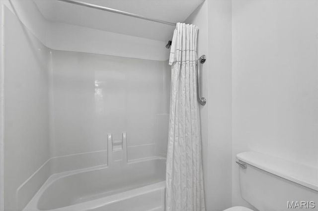 2315 Seven Pines Drive 2, Maryland Heights, MO 63146