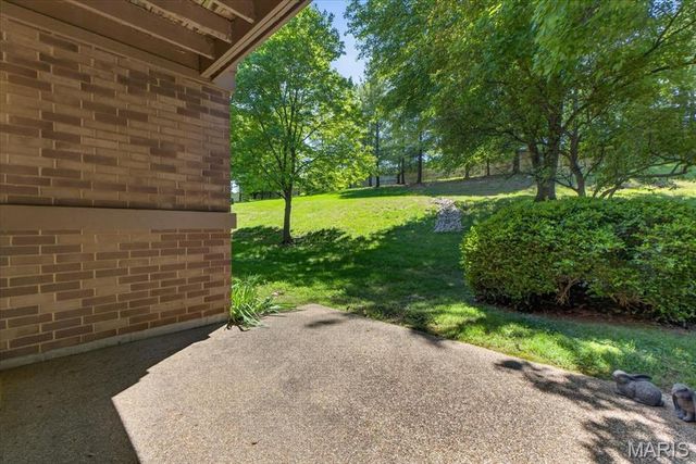 2315 Seven Pines Drive 2, Maryland Heights, MO 63146
