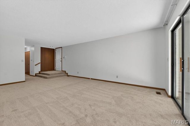 2315 Seven Pines Drive 2, Maryland Heights, MO 63146