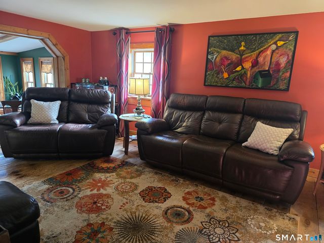 301 Steinmann Avenue, Middlebury, CT 06762