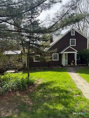 301 Steinmann Avenue, Middlebury, CT 06762