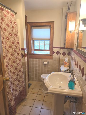 301 Steinmann Avenue, Middlebury, CT 06762