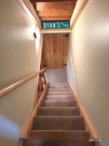 301 Steinmann Avenue, Middlebury, CT 06762