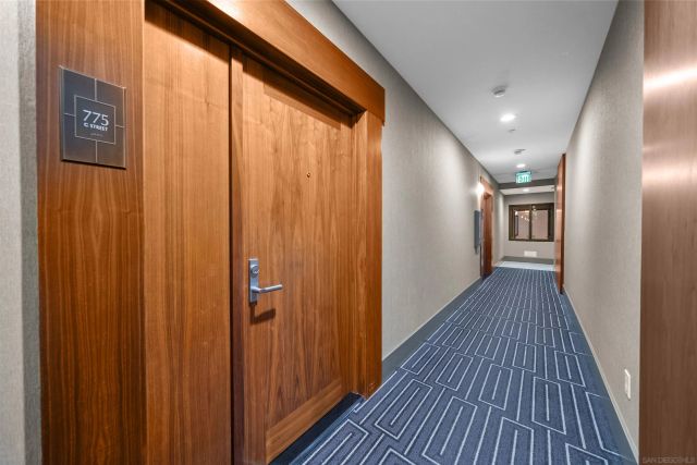 700 W Harbor Drive TH5, San Diego, CA 92101