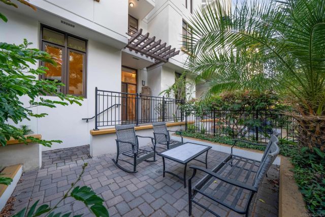 700 W Harbor Drive TH5, San Diego, CA 92101