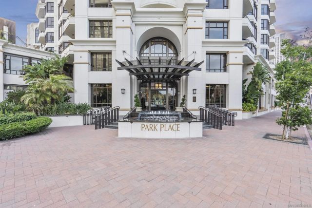 700 W Harbor Drive TH5, San Diego, CA 92101