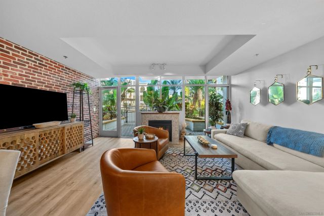 700 W Harbor Drive TH5, San Diego, CA 92101