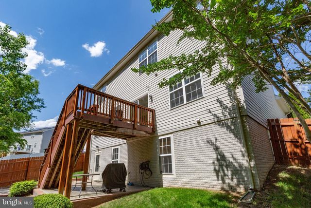 110 CHAPS LN, Fredericksburg, VA 22405