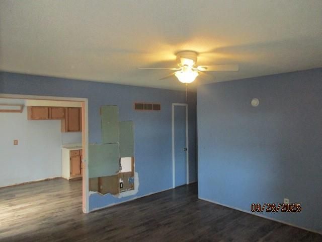 658 N Mohican Drive, Independence, MO 64056