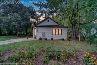 6089 Hardy Avenue, East Lansing, MI 48823